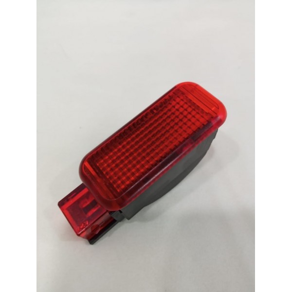 Luz Refletor Forro Porta Dianteira Esquerda Audi Q3 2015 Vermelho
