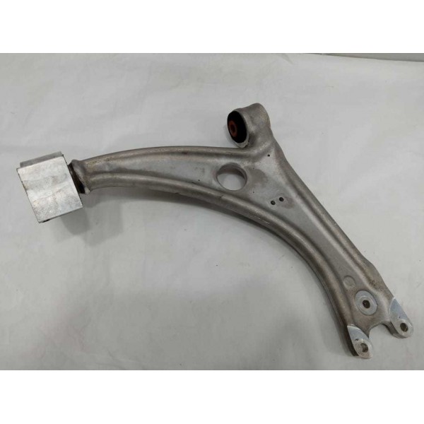 Bandeja Balança Dianteira Esquerda Audi Q3 2015