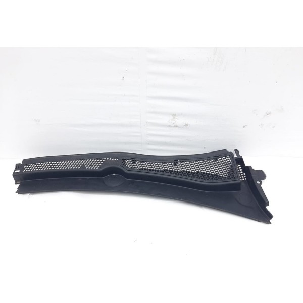 Grade Acabamento Churrasqueira L. Direito Peugeot 2008 2018 Brilhante