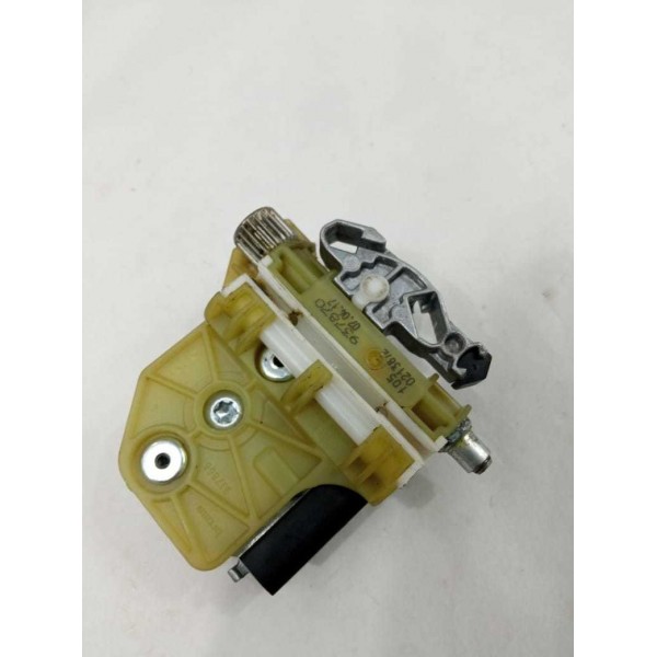 Suporte Atuador Esquerdo Mercedes Cla 180 2018 937870