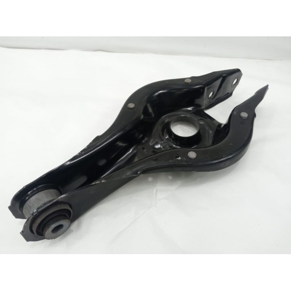Bandeja Suspensão Traseira Direita Bmw 118i 2012 6792541