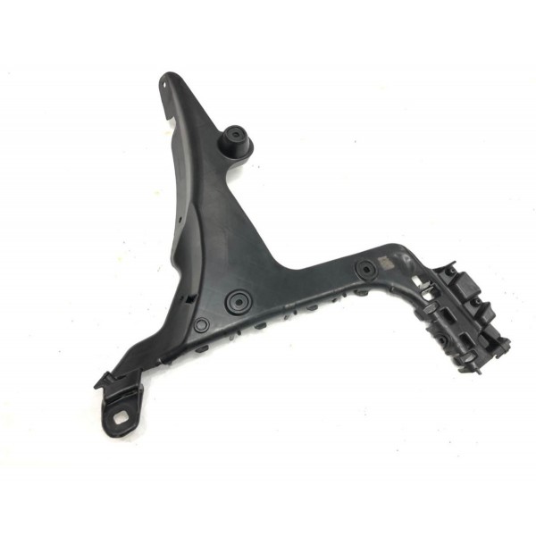 Guia Esquerdo Párachoque Audi A3 Sportback 2008