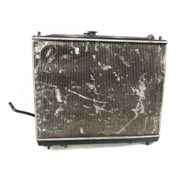 Radiador Motor Mitsubishi Pajero Full 3.2 2013 Detalhe