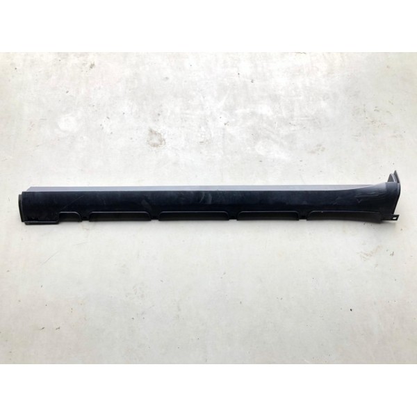 Spoiler Lateral Direito Toro Freedom 2017 Usado 1002176970 Preto