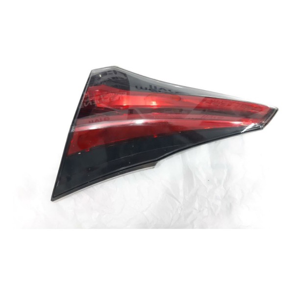 Lanterna Tampa Lado Direito Toyota Rav4 2018 Direito/passageiro