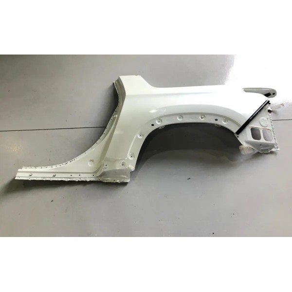 Folha Lateral Traseiro Esquerdo Fiat Toro 2020 Detalhe