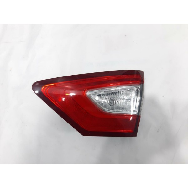 Lanterna Tampa Traseira Direita Ford Fusion 2015 Usado Direito