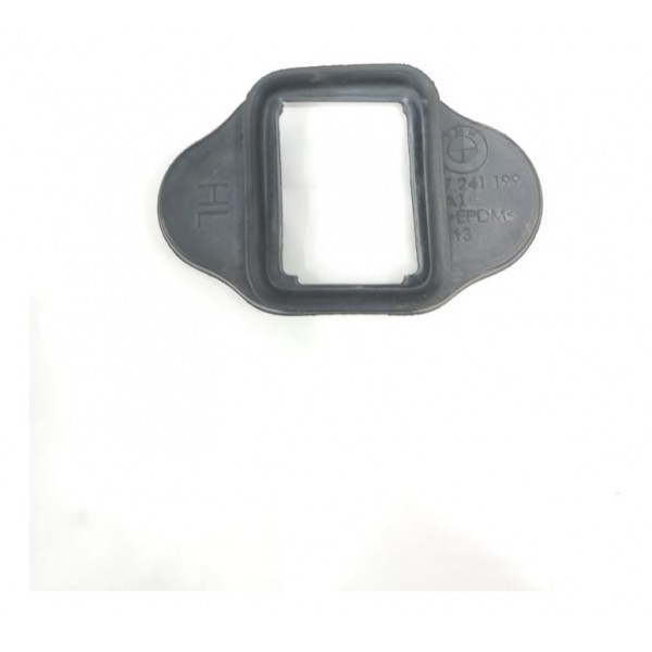 Capa Limitador Porta Dianteira Esquerda Bmw 120 2016 7241199