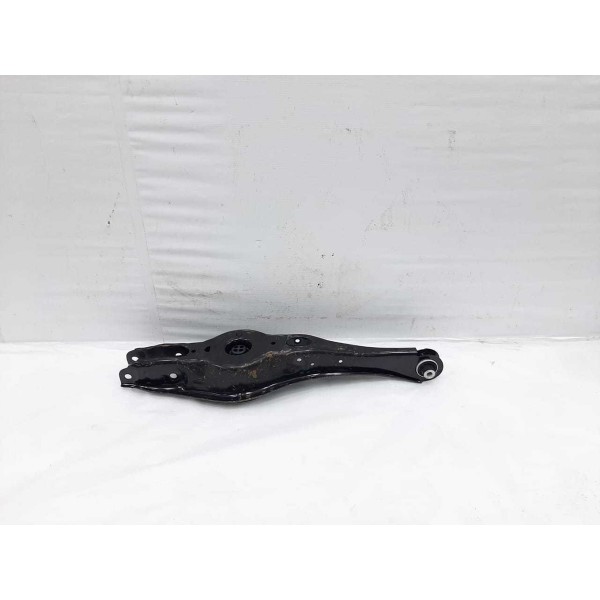 Bandeja Balança Traseira Esquerda Volkswagen Jetta Gli 2020