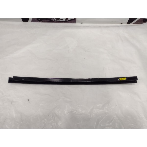 Guia Vidro Porta Traseira Esquerda Bmw 320i 2016