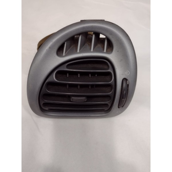Difusor De Ar Esquerdo Xsara Picasso 2004 9631280177