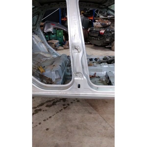 Coluna T Central Direito Carroceria Ford Focus Sedan 2012