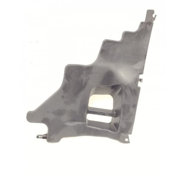 Acabamento Inferior Esquerdo Painel Toyota Detalhe