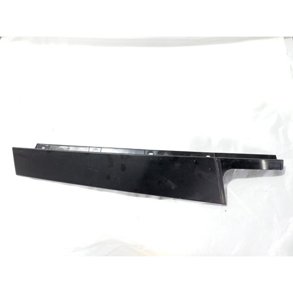 Acabamento Coluna Porta Traseira Esquerda Bmw 320i 2015