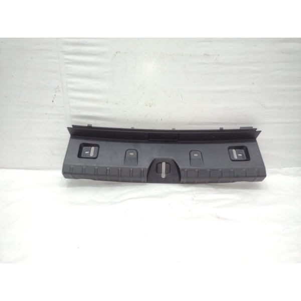 Soleira Porta Mala Painel Traseiro Bmw 320i 2015 7351650