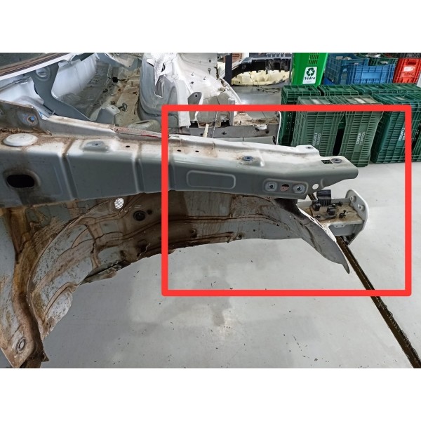 Longarina Direita Audi Q3 2016