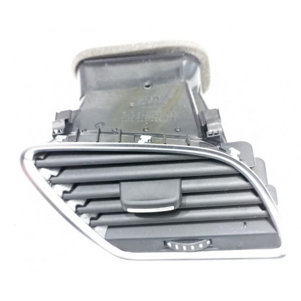 Difusor Ar Painel Direito Audi Q3 2016 8u1820902