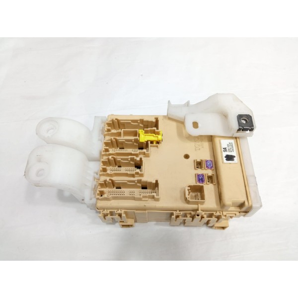 Caixa Fusível Corolla 2016 63583354