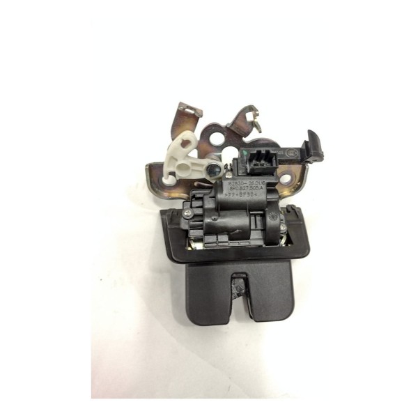 Fechadura Porta Malas Audi Q3 2016 8r0827505