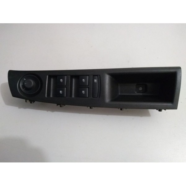 Botão Vidro Retrovisor Com Moldura Dianteira Esquerda Cruze