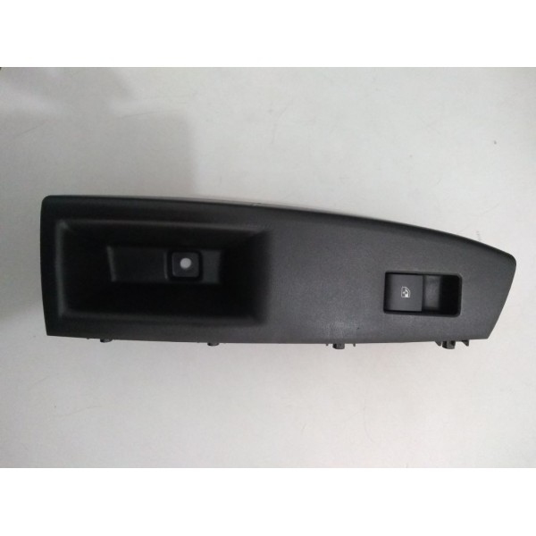 Botão Vidro Elétrico Moldura Traseira Direita Gm Cruze