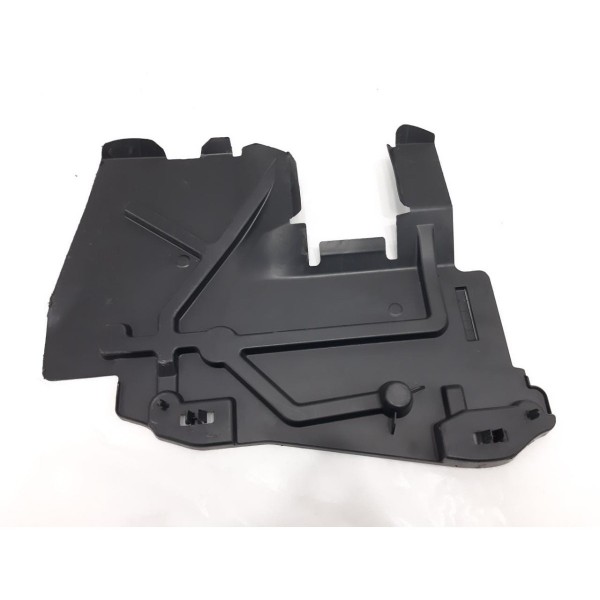 Defletor Esquerdo Radiador Peugeot 2008 2018 9801635680 Preto