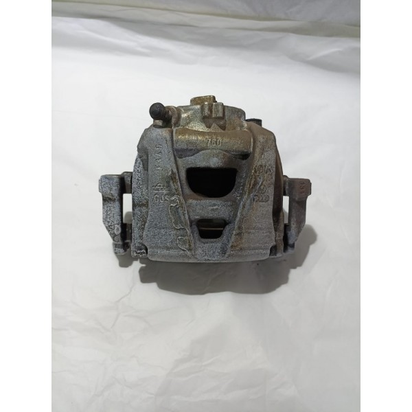 Pinça Freio Dianteiro Direito Audi Q3 2016