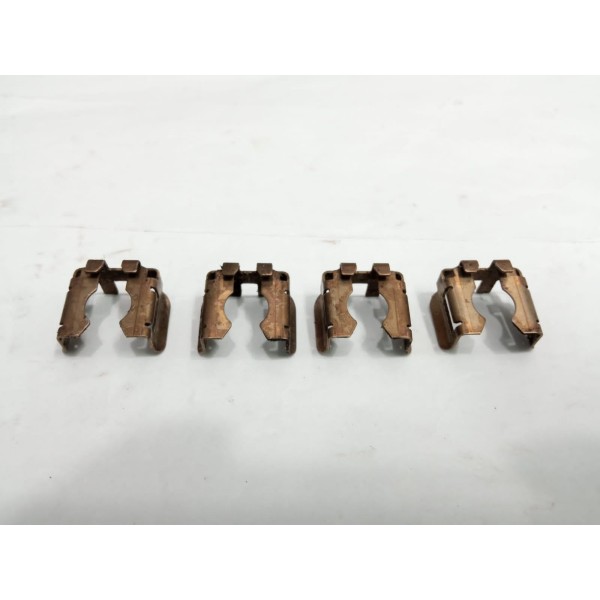 Trava Dos Bico Injetor Peugeot 2008 2018 Unidade