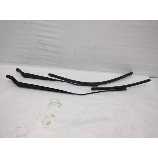 Par Limpador Parabrisa Peugeot 2008 2018 Preto