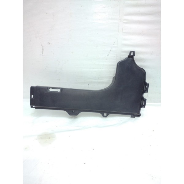 Moldura Banco Traseiro Direito Toyota Corolla 2016