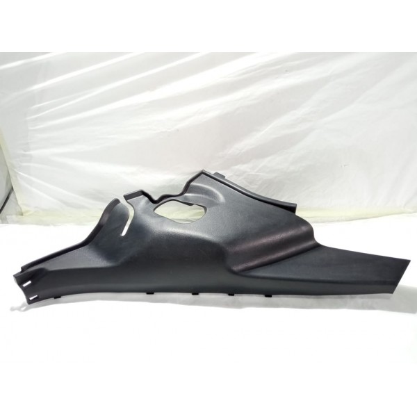 Acabamento Coluna Traseira Esquerda Corolla 2016