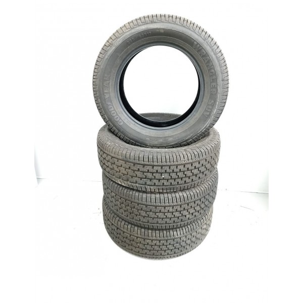 Jogo Pneu Continental Wrangler 225/65 17 