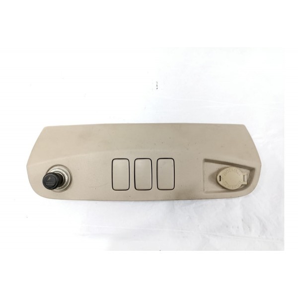 Moldura Acabamento Tomada 12v Toyota Hilux 2015 554490k010