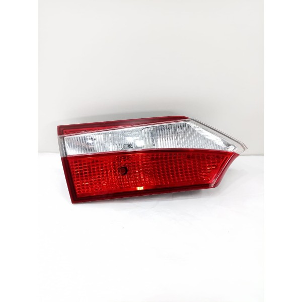 Lanterna Tampa Traseira Esquerda Toyota Corolla 2017 Direito