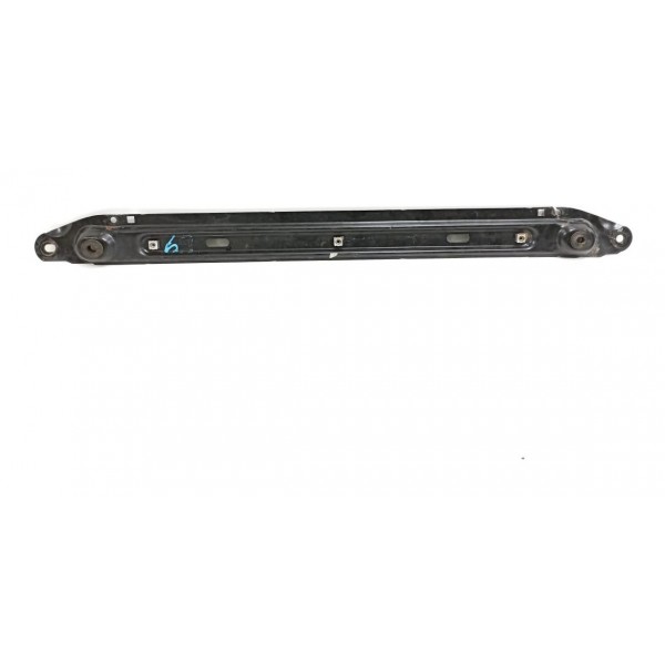 Travessa Citroen C4 Lounge 2016 Detalhe