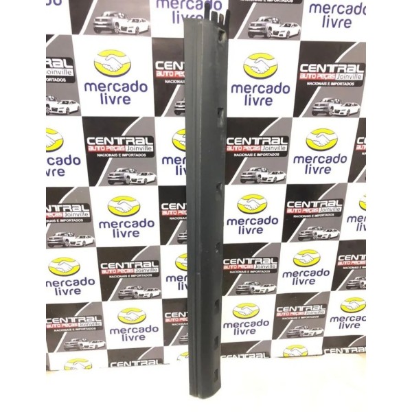 Spoiler Lateral Direito Caixa Ar Discovery 4 3.0 2010 2011 Preto