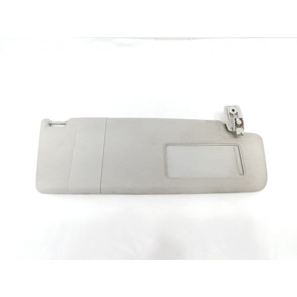 Quebra Sol Direito Vw Tiguan 2012