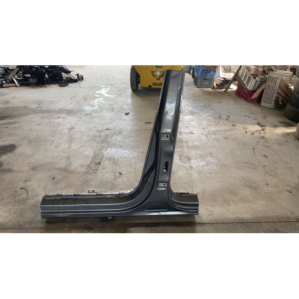 Coluna T Caixa Ar Esquerda Volkswagen  Tiguan 2011