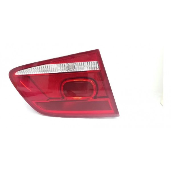 Lanterna Esquerda Tampa Traseira Vw Passat 2.0 Tsi 2012 Esquerdo